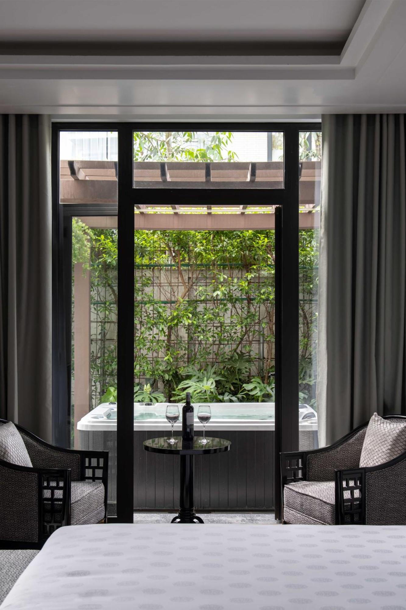 Отель Elegant Mansion 88 Ханой Экстерьер фото